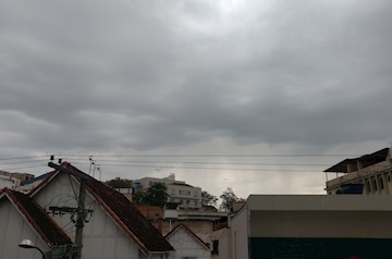 Muriaé tem tarde com chuva rápida nesta sexta(27). Confira a previsão do tempo para o fim de semana.