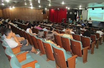 Encontro de grêmios debate sobre melhorias na educação e movimento estudantil