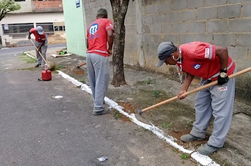 Mutirão de capina do DEMSUR será realizado em vários bairros nesta semana