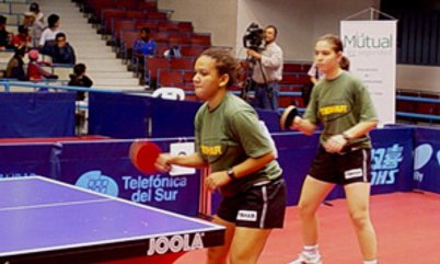 EQUIPE FEMININA VIAJA PARA ATENAS