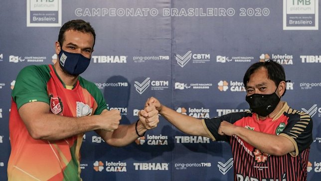 Jorge Fanck (esq.) e Carlos Fujihara (dir.) e o du