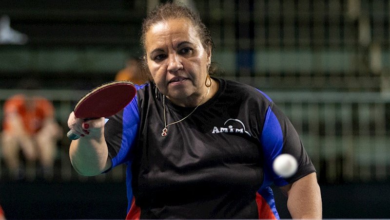 Rosiane Viana fez campanha perfeita no veterano 5.