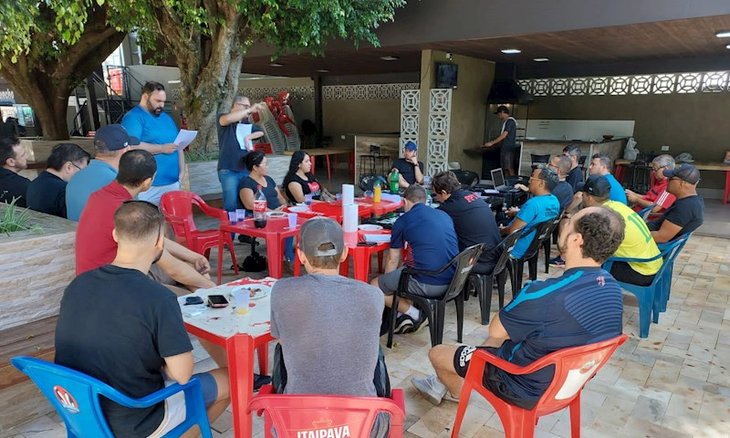 Liga Oeste Paulista promove assembleia geral no Yara Clube de Marília