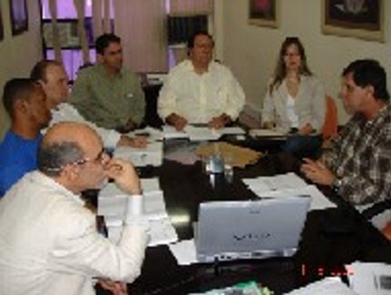PRESIDENTE DA CBTM VAI A MACAÉ VISANDO PARCERIA
