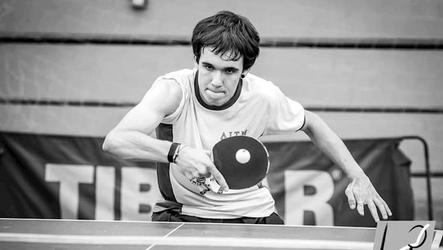 Washington Douglas faleceu aos 22 anos de idade.