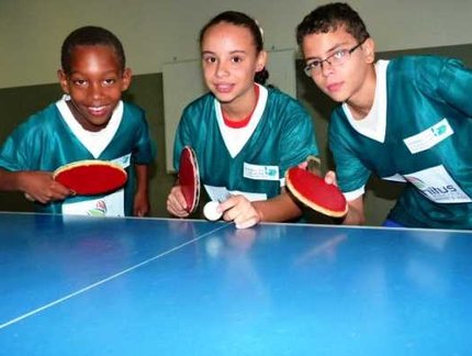 Alunos do 'Projeto Tênis de Mesa' participam de competição este final de semana