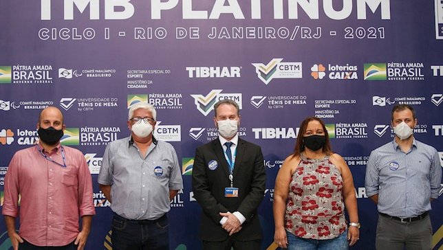Dirigentes da CBTM, vice-presidente da Caixa e ass