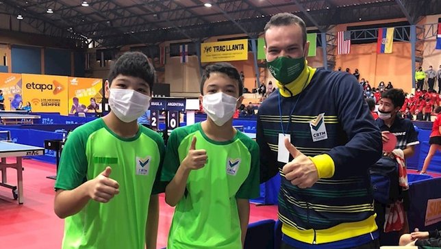 Davi Fujii, Hamilton Yamane e o técnico da Seleção