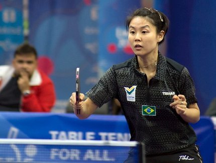 Time de Jessica Yamada lidera na Suécia e brasileiros duelam na Alemanha