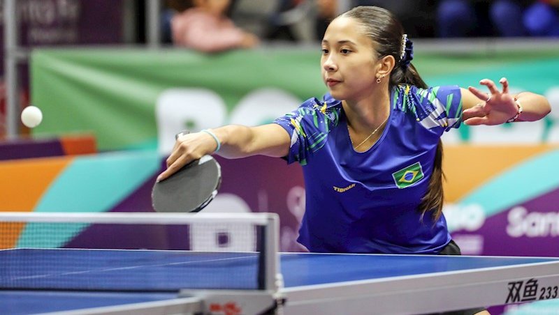 Giulia Takahashi jogará o torneio de duplas ao lad