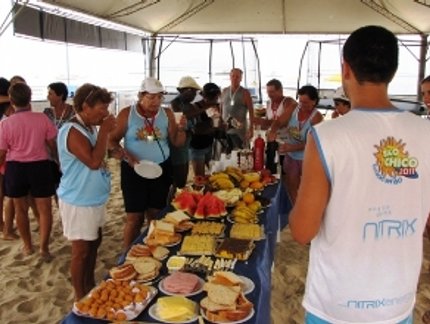 CAFÉ DA MANHÃ MARCA ENCERRAMENTO DO ESTAÇÃO VERÃO SÃO CHICO 2011