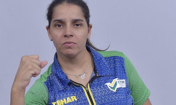 Em Paris, além da categoria individual, Cátia disp