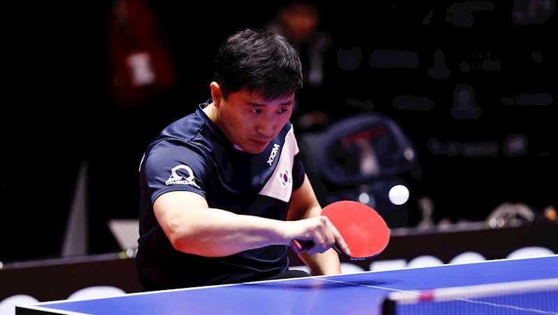 O medalhista paralímpico sul-coreano Kim Young-Gun
