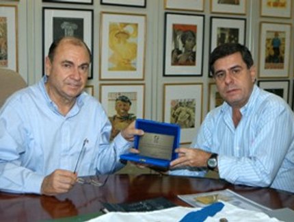 PREFEITO CÉSAR MAIA RECEBE PLACA DE HOMENAGEM DA CBTM