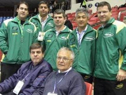 ALAOR E VICE-PRESIDENTE DA ITTF PRESTIGIAM TORNEIO ABERTO