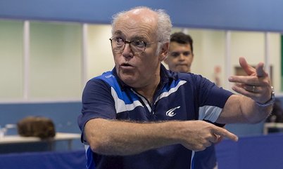 CBTM distribui livros de Michel Gadal para treinadores que atuam nos Polos de Desenvolvimento Regional