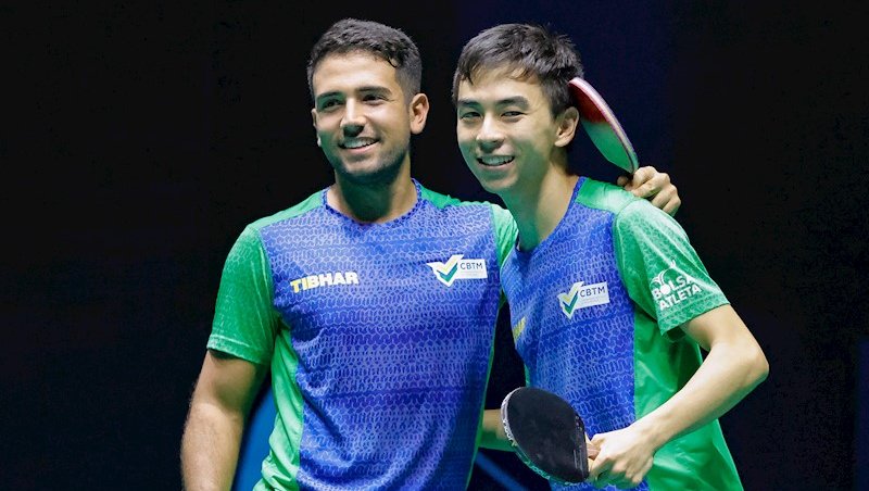 Guilherme Teodoro e Vitor Ishiy jogam contra os su