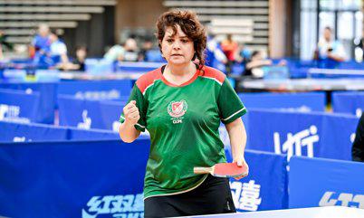 Alessandra dos Santos é a primeira mulher brasileira a disputar o Mundial de Tênis de Mesa para Pessoas com Parkinson