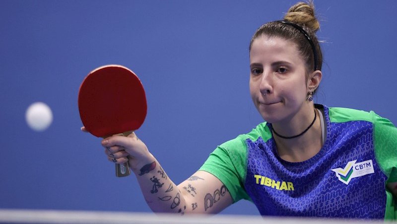 Jennyfer Parinos já garantiu medalha na Eslovênia.