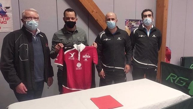 Apresentação de Thiago Monteiro no Saint Pierre. F