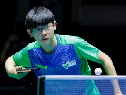 Jovens mesatenistas brasileiros iniciam semana com torneios na América do Sul e Europa