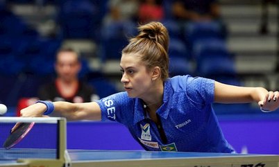 Manhã perfeita do Brasil no WTT Star Contender: Bruna, Calderano e Tsuboi estão classificados para as oitavas de final