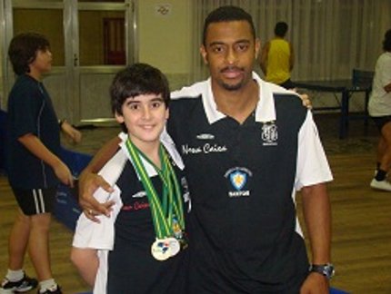 ATLETAS DE SANTOS PARTICIPAM DE TREINOS DA SELEÇÃO