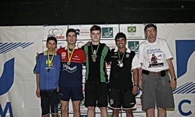 PÓDIO RATING I MASCULINO