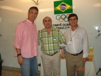 PRESIDENTE DA FEDERAÇÃO PORTUGUESA VISITA O COB