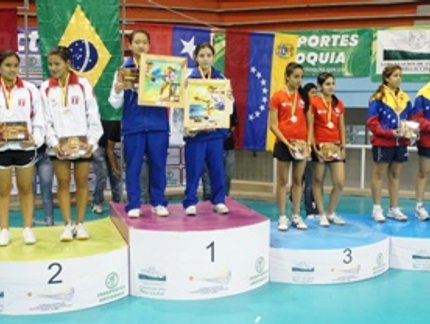 GENIFER E TATHIANE CONQUISTAM O OURO EM FINAL EMOCIONANTE