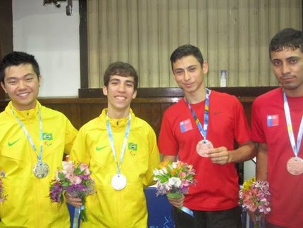 Leonardo Silva surpreende e conquista o ouro na Classe 9 do Parapan Juvenil