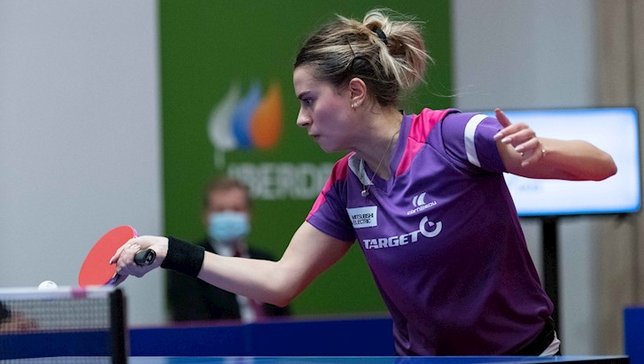 Bruna Takahashi vence o primeiro desafio e sai na frente na disputa do Masters da Espanha