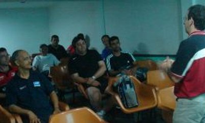 REPRESENTANTES DE CLUBES DISCUTEM IDÉIAS COM A CBTM