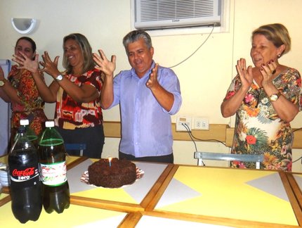 Equipe da CBTM celebra mais um ano aniversário de Omar Barbosa