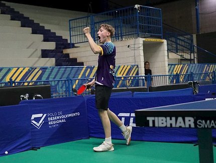 Isabela Paterno e Vinicius Rech garantem o título do Sub-13 do TMB Platinum - Ciclo III - Uberlândia/MG para Santa Catarina