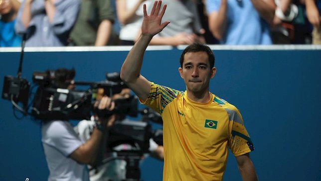 Hugo Calderano se despede do Champions de Frankfur