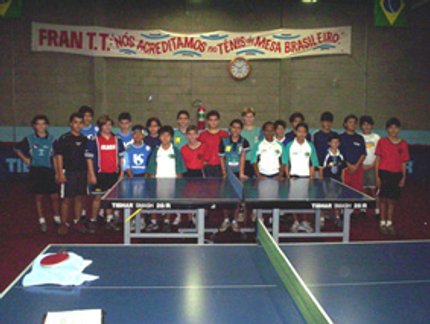 TÊNIS DE MESA NÃO PÁRA NEM NO FERIADO