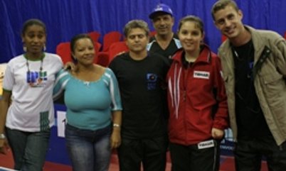 MAIS DUAS ESCOLAS GANHAM MESAS DA CBTM