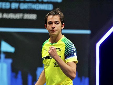 Em sets diretos, Hugo Calderano avança para a semifinal do WTT Contender da Tunísia