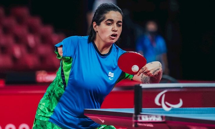 Bruna Alexandre disputa a semifinal neste sábado. 