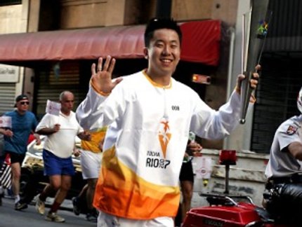 GUSTAVO TSUBOI LEVA A TOCHA EM SÃO PAULO