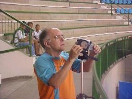 TÉCNICO BAIANO USA FILMAGENS PARA TREINAR ATLETAS