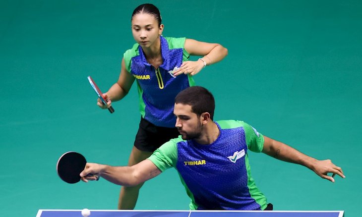 Giulia Takahashi e Guilherme Teodoro volta à mesa 