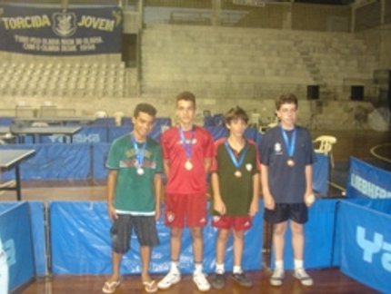 PÓDIO COPA BRASIL SÉRIE PRATA - INFANTIL