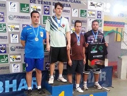 Crajubar comemora conquistas obtidas na 2ª Copa Interestadual de Pernambucano