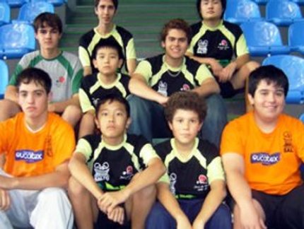 TREINO DE TÊNIS DE MESA PARA JOVENS NO ESTÁDIO AMADEU MOSCA