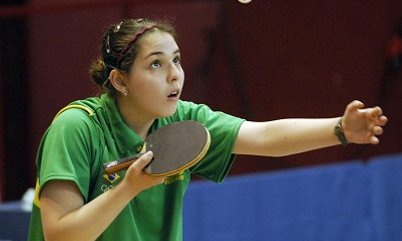 BATE-BOLA COM MARIANY NONAKA