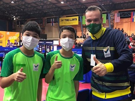 Davi Fujii e Hamilton Yamane conquistam classificação para as quartas de final no primeiro dia de WTT Youth Contender
