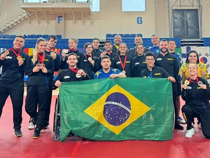 Brasil conquista nove medalhas em duplas e encerra participação no Aberto Paralímpico Fa20 de Montenegro com treze conquistas