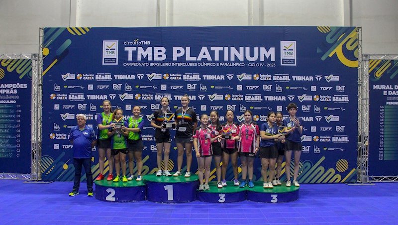 O pódio da categoria Sub-15 feminino (Foto: José B